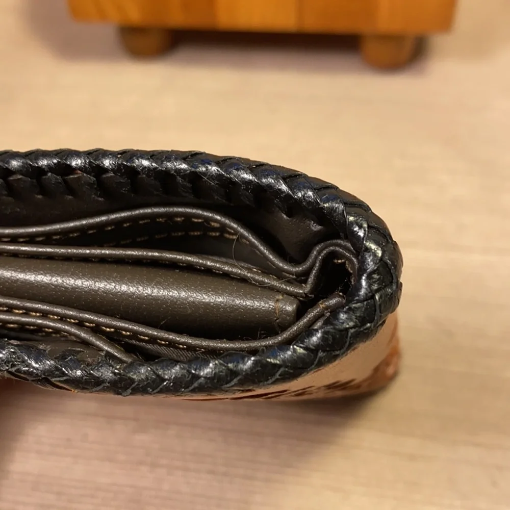 Handmade leather wallet w/hunting scene deer, owl